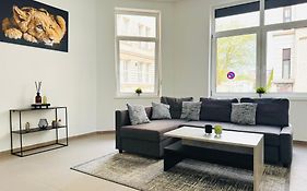 Hollywood Apartment Xxl